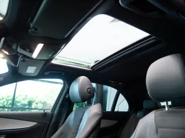 Mercedes-Benz Clasa E 450 4Matic