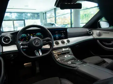 Mercedes-Benz Clasa E 450 4Matic