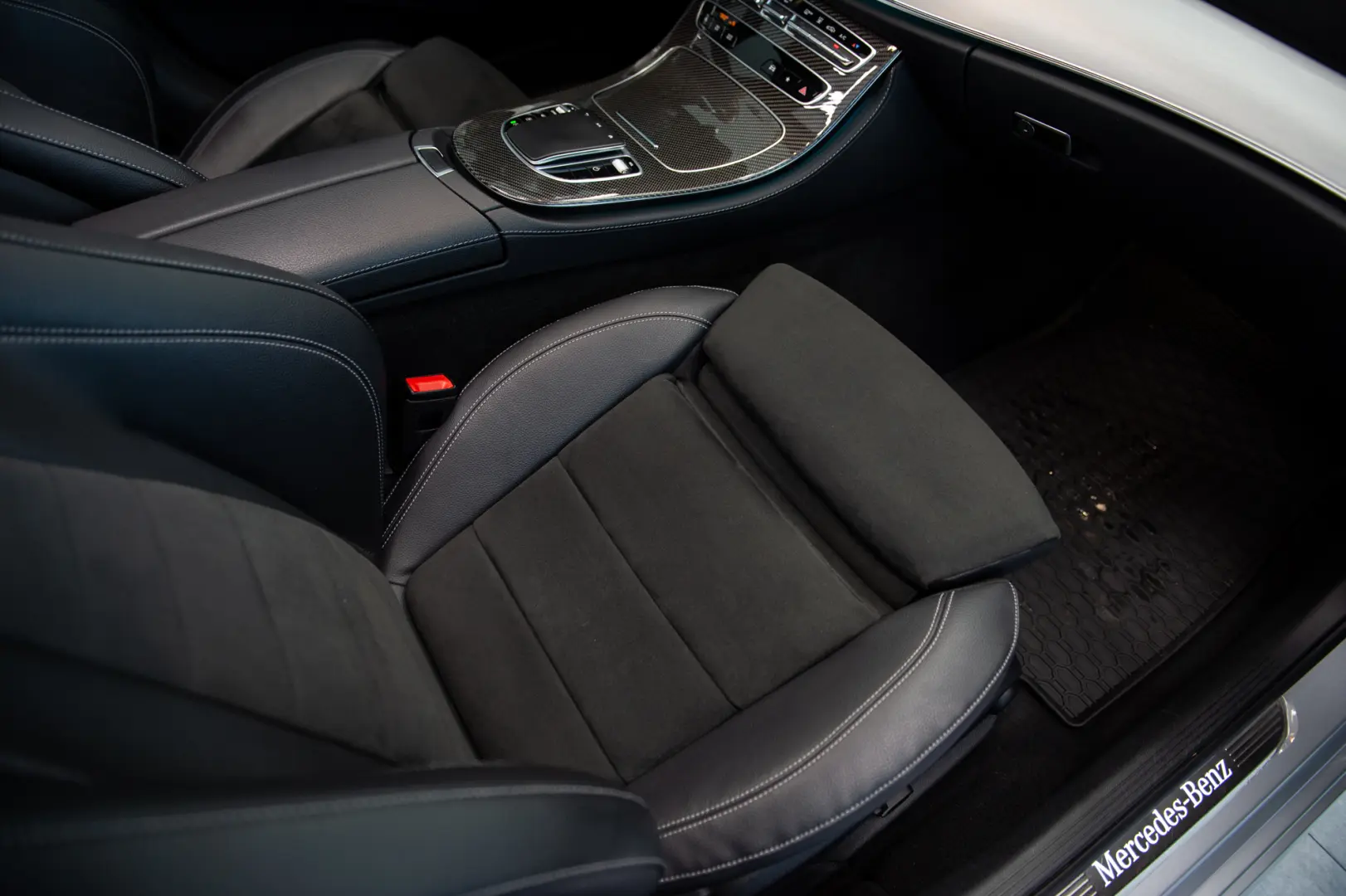 Mercedes-Benz Clasa E 450 4Matic