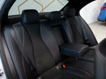 Mercedes-Benz Clasa E 450 4Matic