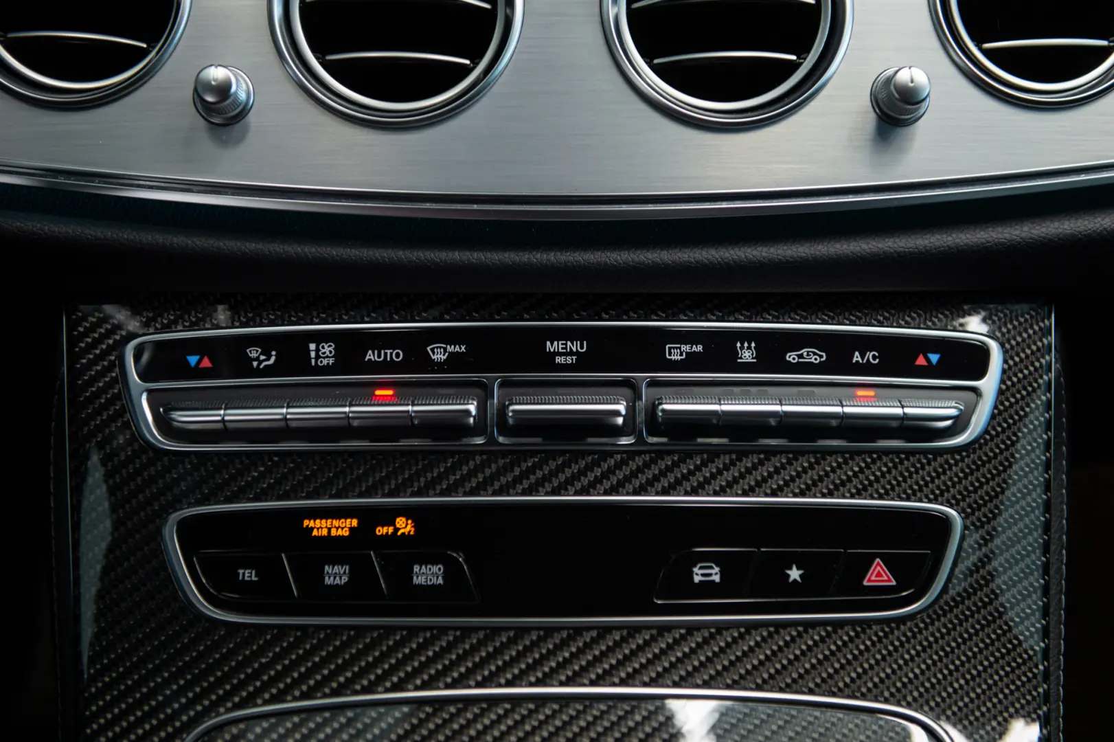 Mercedes-Benz Clasa E 450 4Matic