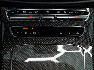 Mercedes-Benz Clasa E 450 4Matic