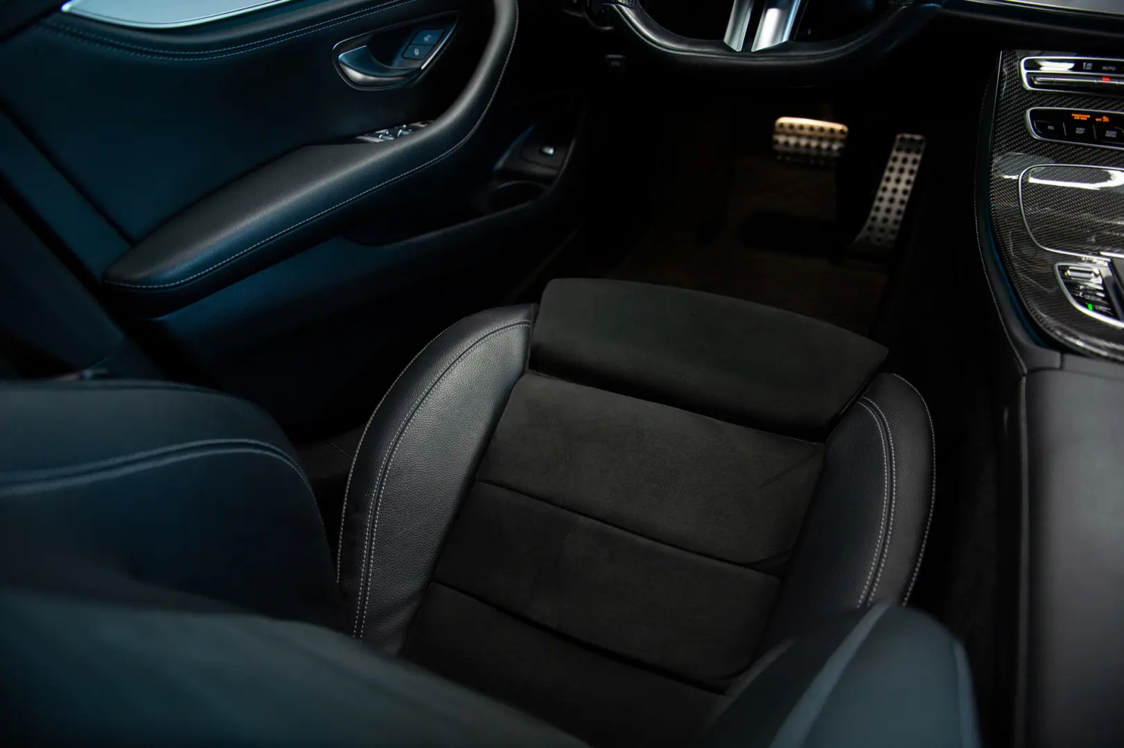 Mercedes-Benz Clasa E 450 4Matic