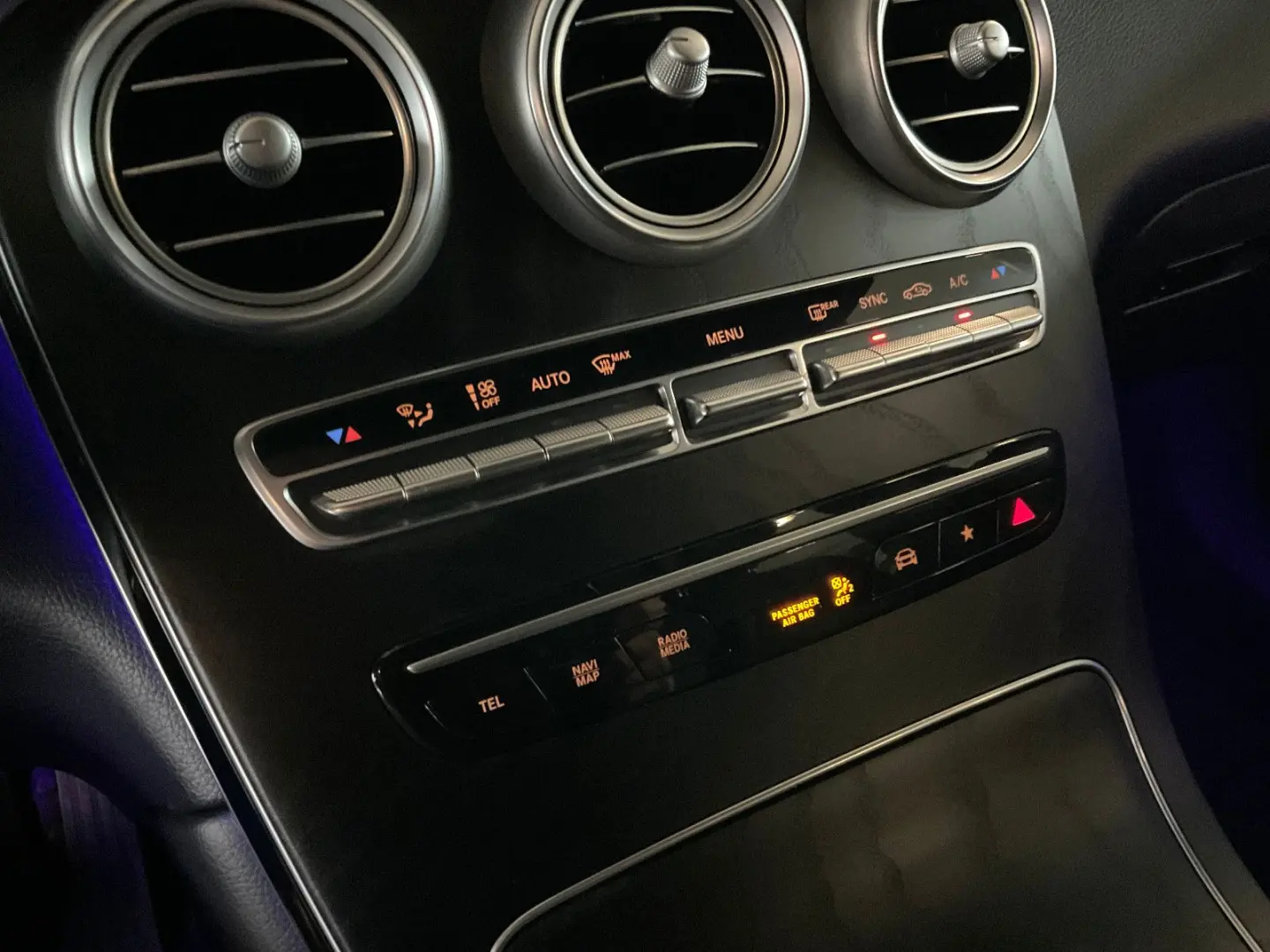 GLC 400 d Coupe 4Matic DISTRONIC HUD SPUR TOTW F