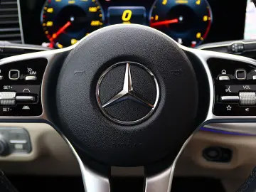 GLE 350 d Coupe 4M AMG DISTRO PANO KAM360 STDHZG