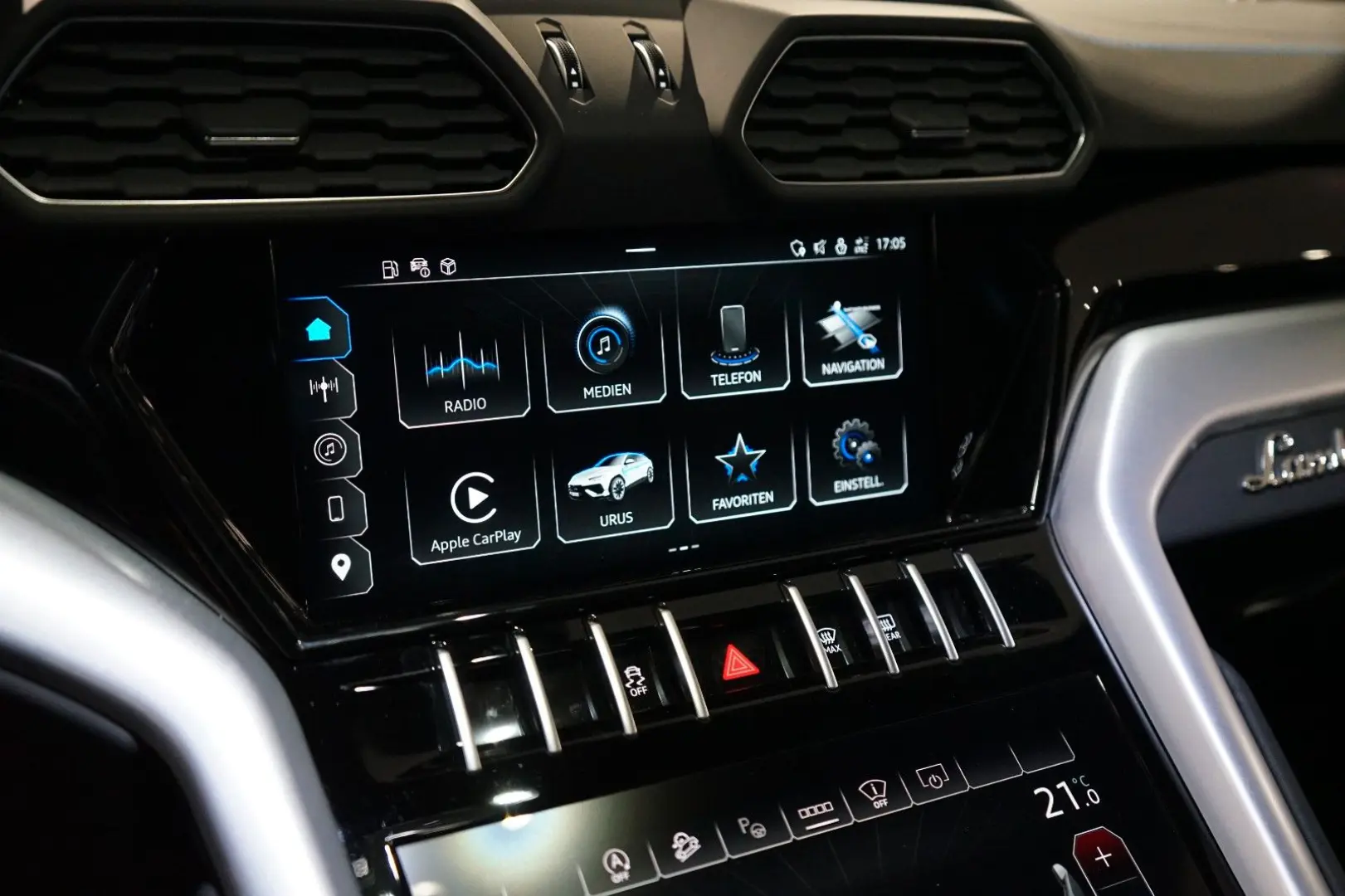 Urus S   ANIMA   Pano   B&O Advanced   23