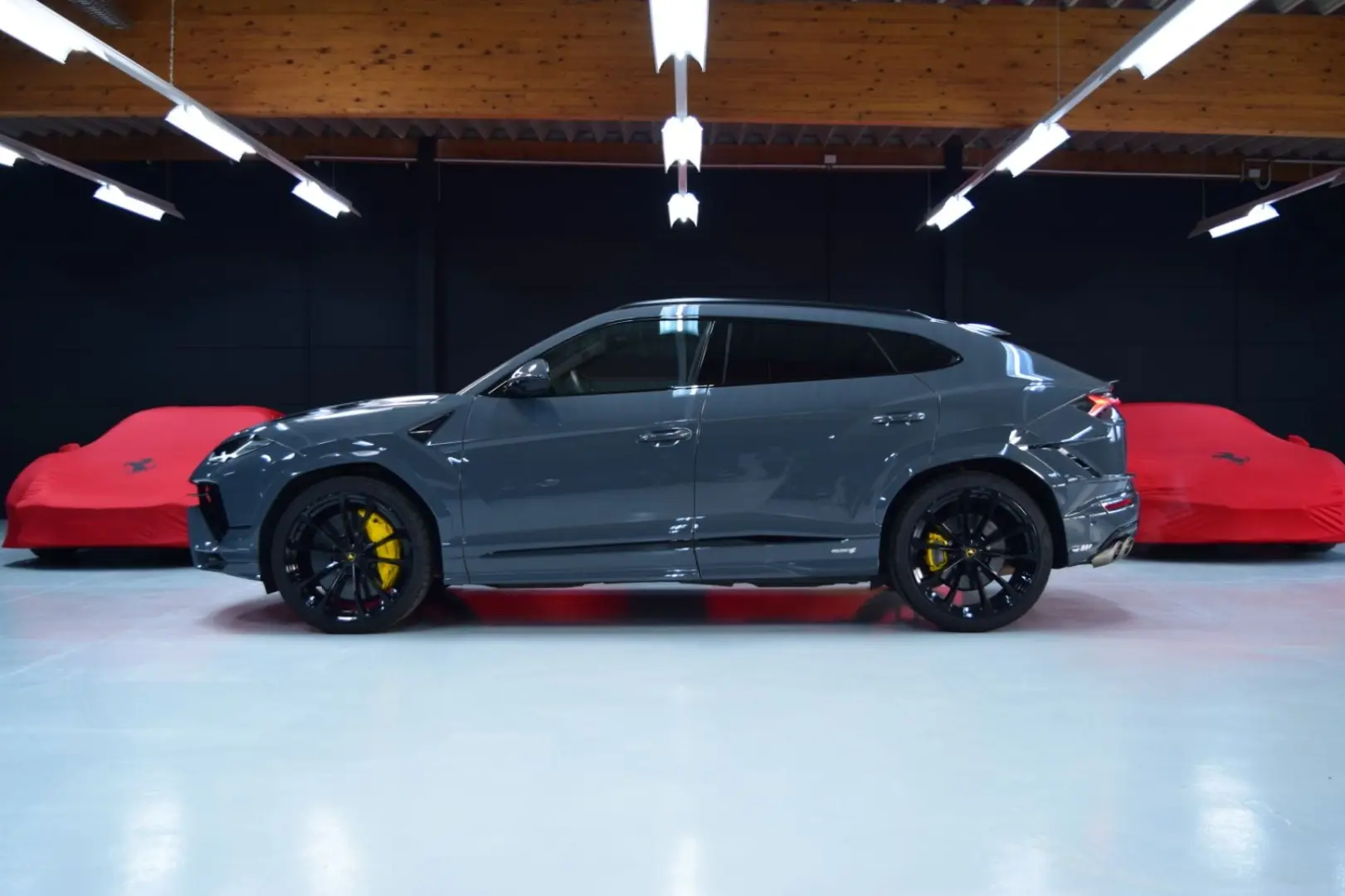 Lamborghini URUS S   FULL PPF   Carbon