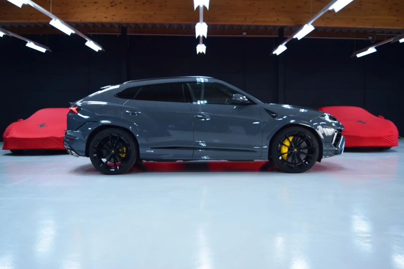 Lamborghini URUS S   FULL PPF   Carbon