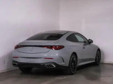 CLE 200 AMG PREMIUM PLUS PANO NIGHT DISTR HEADUP