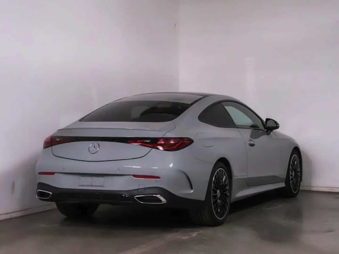 CLE 200 AMG PREMIUM PLUS PANO NIGHT DISTR HEADUP