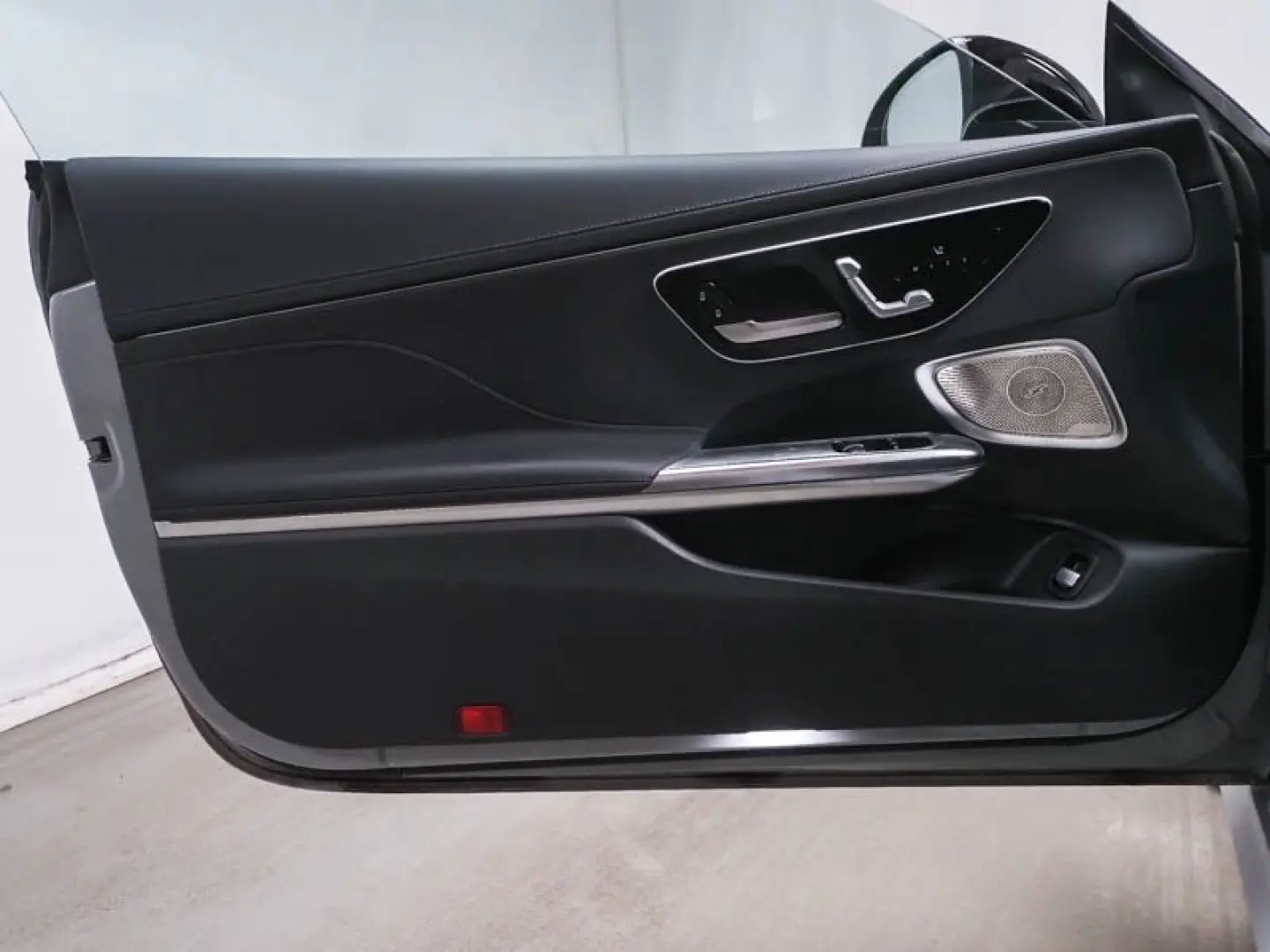 CLE 200 AMG PREMIUM PLUS PANO NIGHT DISTR HEADUP