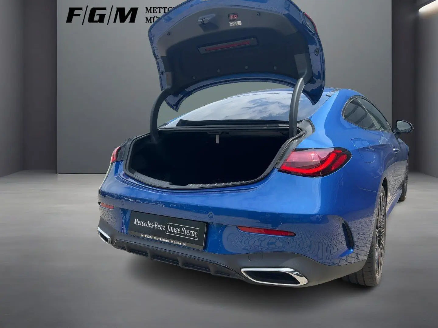 CLE 450 AMG Pano Distr KeyG 360 Burm Memo DigiLi