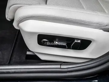 BMW 550 Pachetul sport xDrive M Pano