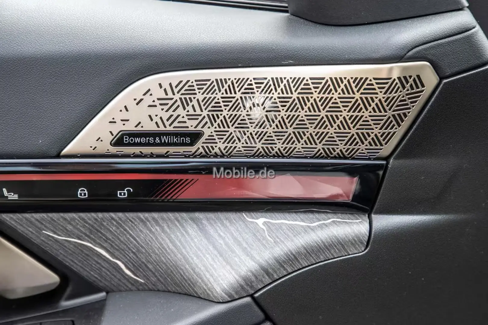 BMW 550 Pachetul sport xDrive M Pano