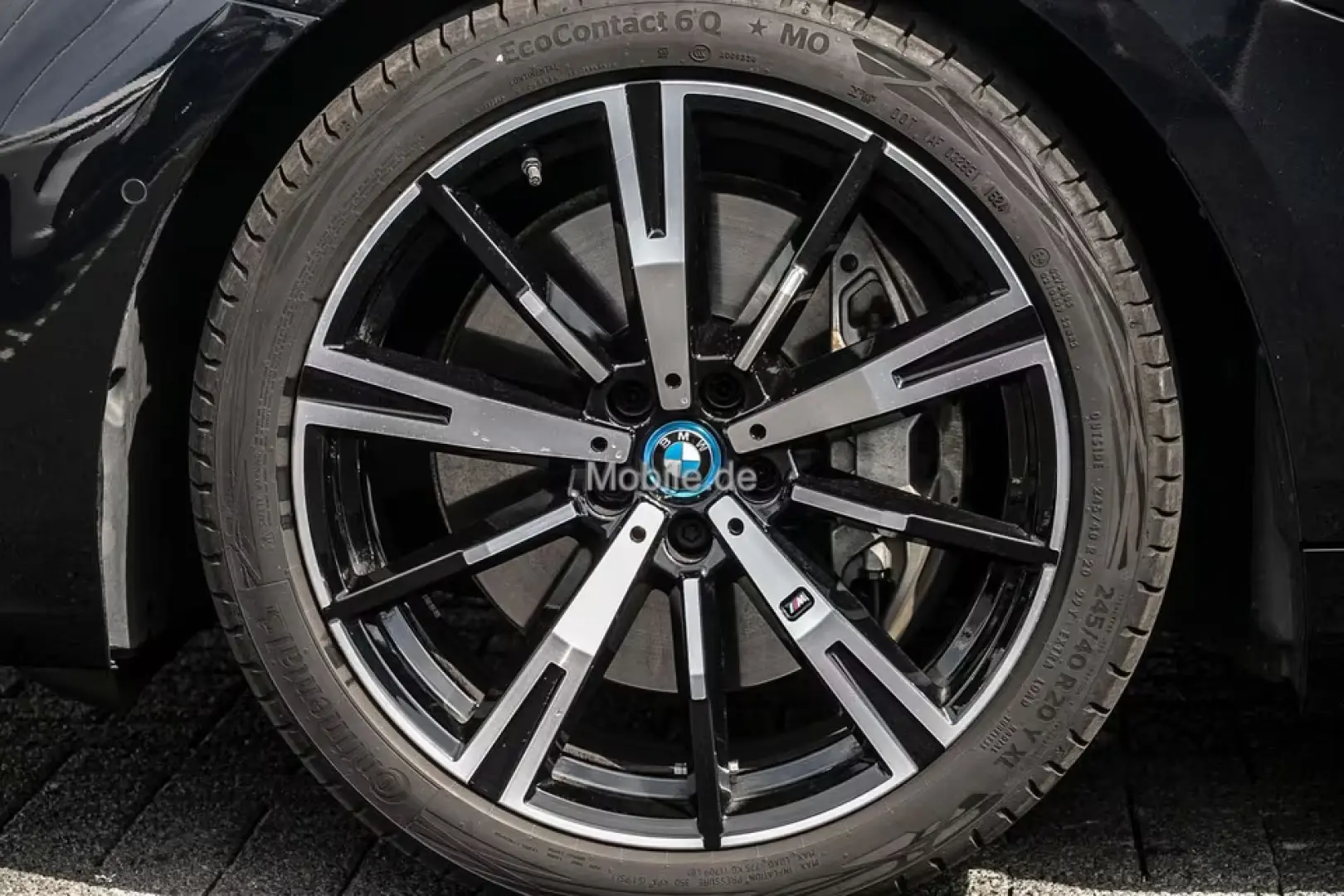 BMW 550 Pachetul sport xDrive M Pano