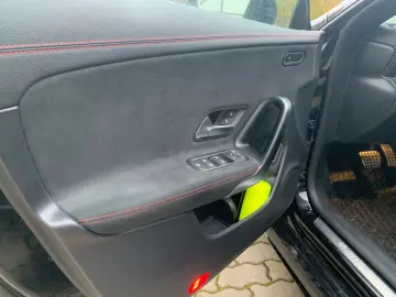 CLA 250e AMG Line Kamera Multibeam Night Ambient