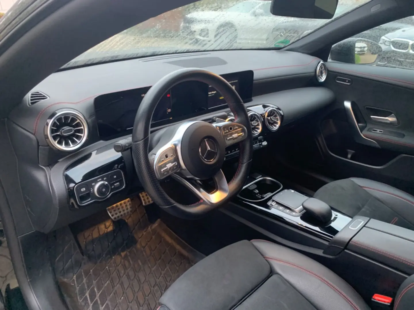 CLA 250e AMG Line Kamera Multibeam Night Ambient