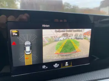 CLA 250e AMG Line Kamera Multibeam Night Ambient