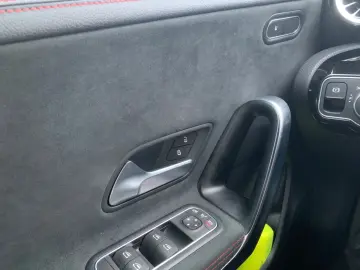 CLA 250e AMG Line Kamera Multibeam Night Ambient