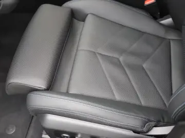 BMW 550 e xDrive M Sport Pro Pano AHK