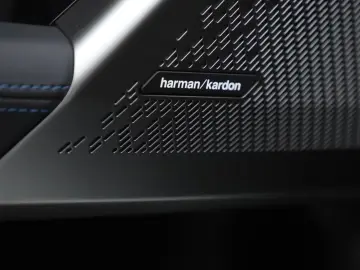 BMW 550 e xDrive M Sport Pro Pano AHK