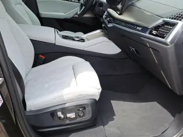 X6 xDrive30d M Sport AHK Harman K IconicGl