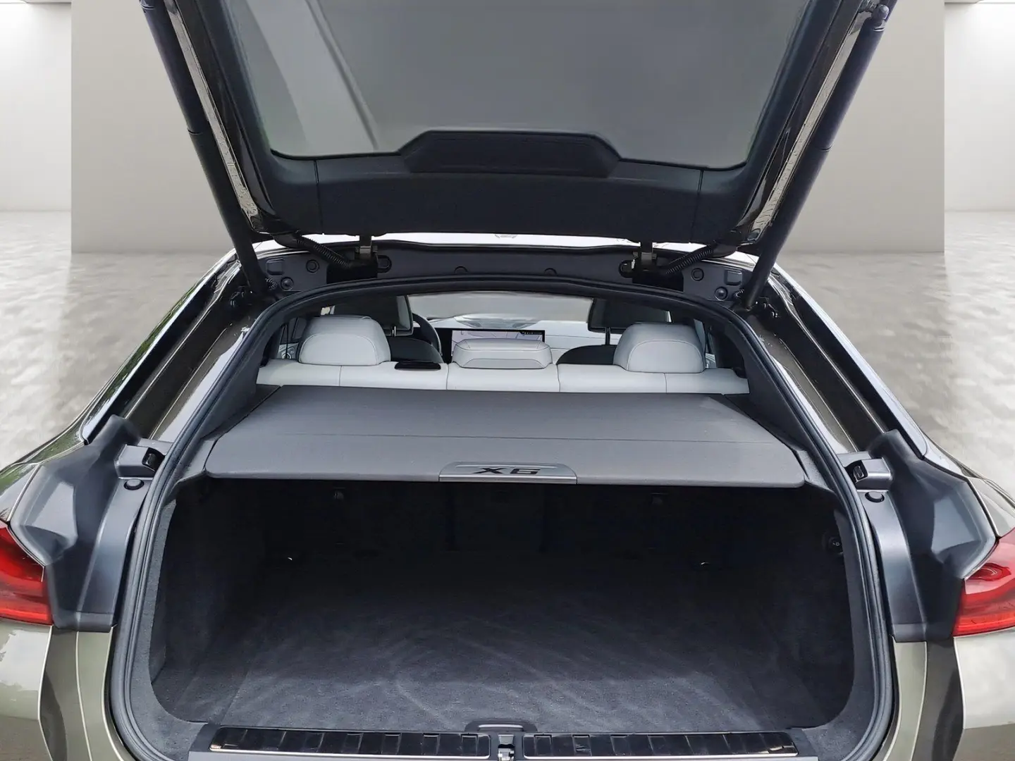 X6 xDrive30d M Sport AHK Harman K IconicGl