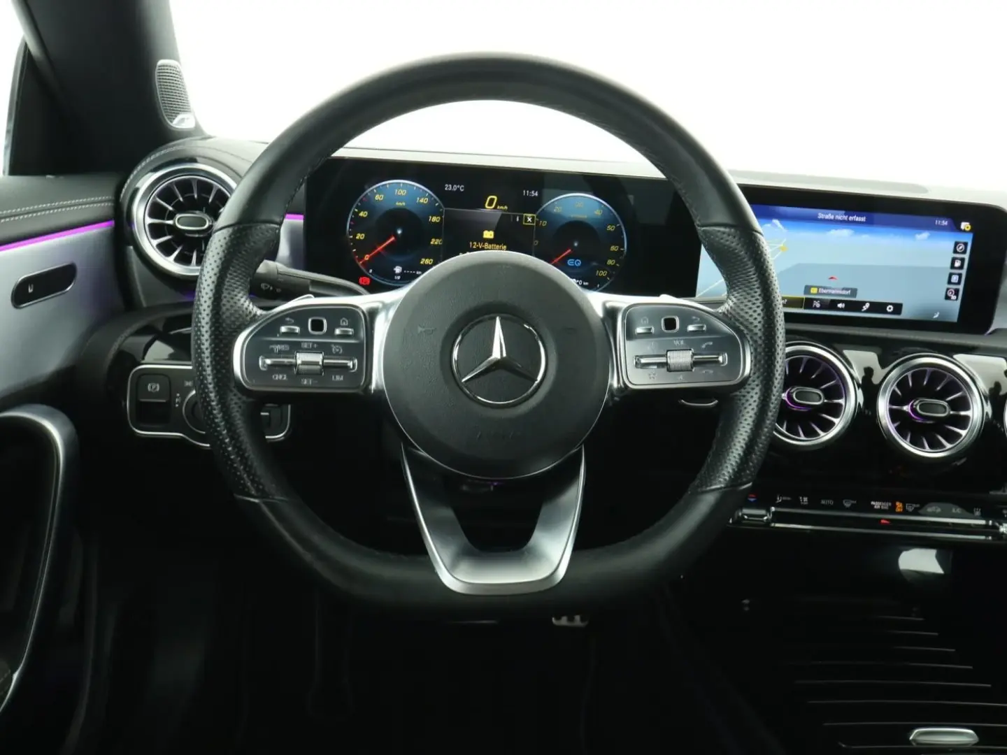 CLA 250 e AMG Multibeam Burmester PTS Navi SpurH