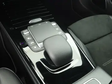 CLA 250 e AMG Multibeam Burmester PTS Navi SpurH