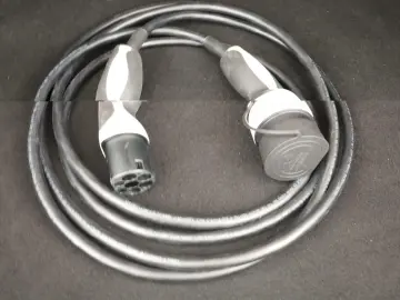 CLA 250 e AMG Multibeam Burmester PTS Navi SpurH