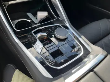 X6 xDr30d MSp Pro Massage AirSusp IconicG SoftClose 360