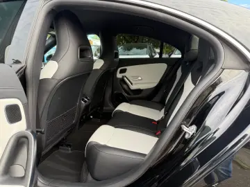 CLA 250 CLA -Klasse AMG Line Burmester