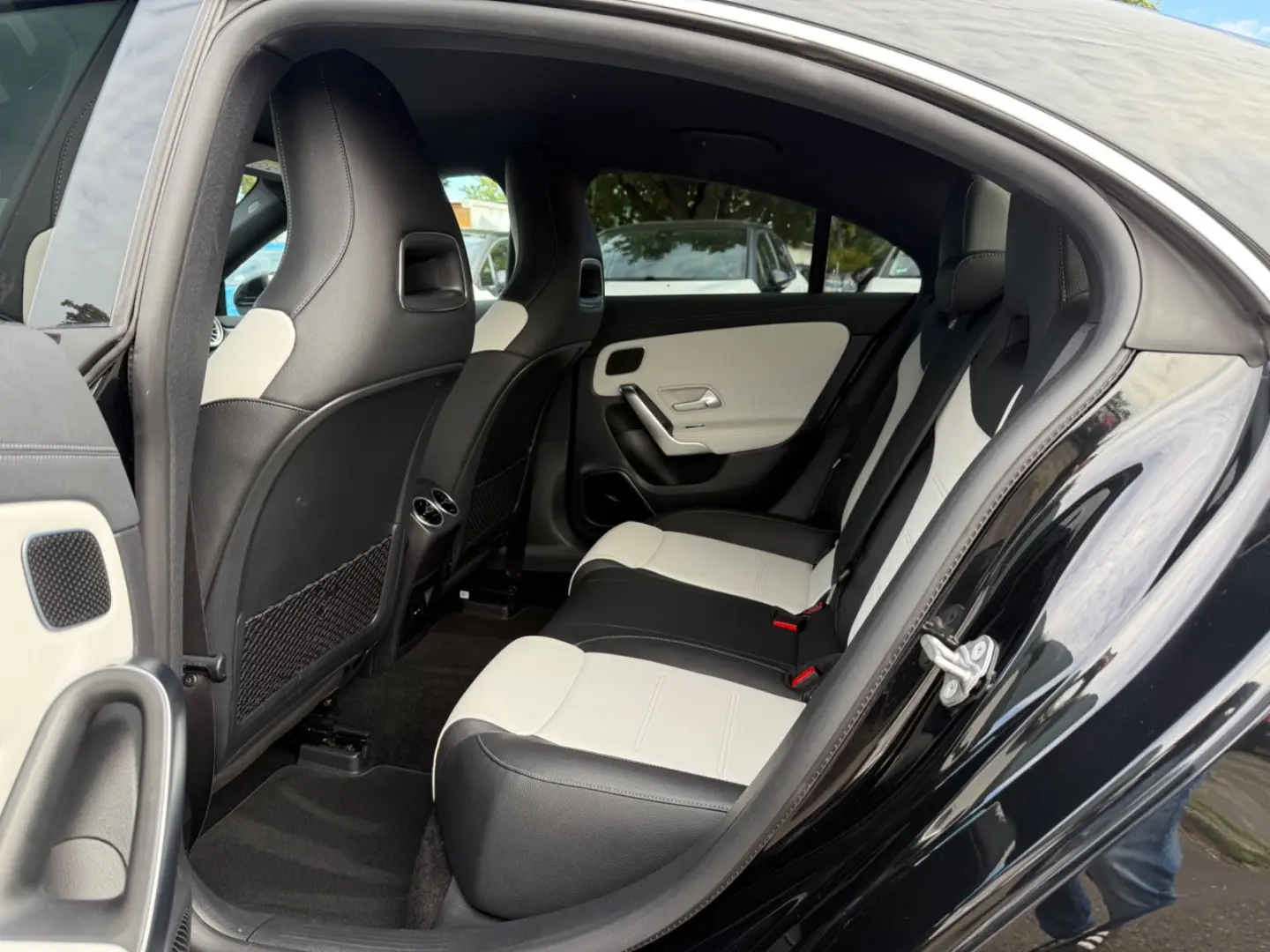 CLA 250 CLA -Klasse AMG Line Burmester