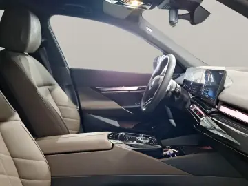 550e xDrive Limousine M Sport AHK Kamera LED