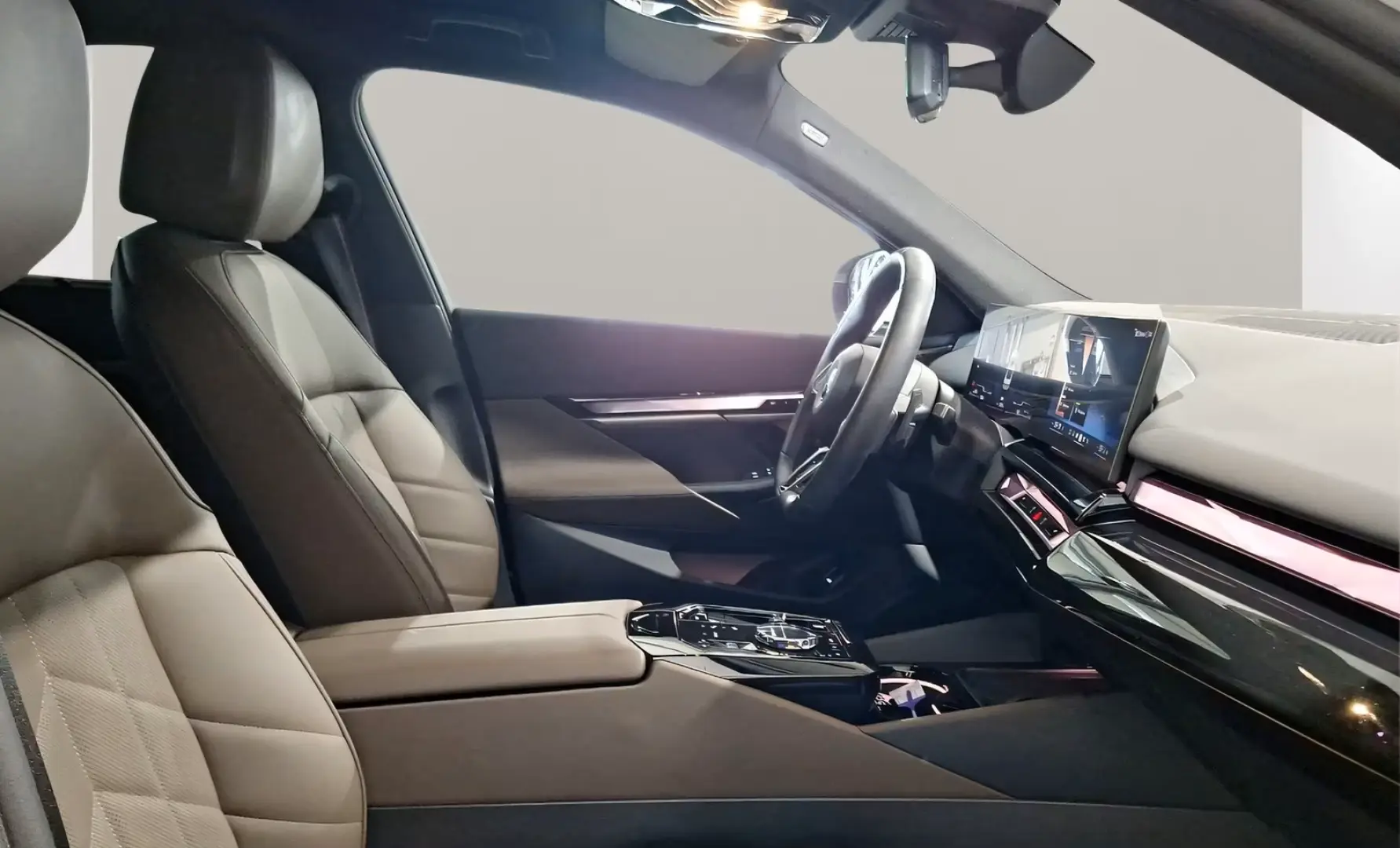 550e xDrive Limousine M Sport AHK Kamera LED