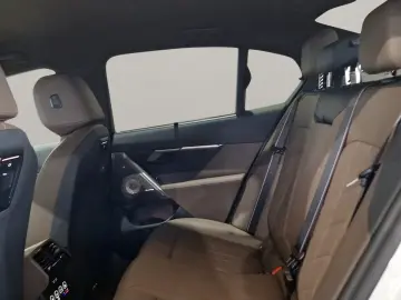 550e xDrive Limousine M Sport AHK Kamera LED