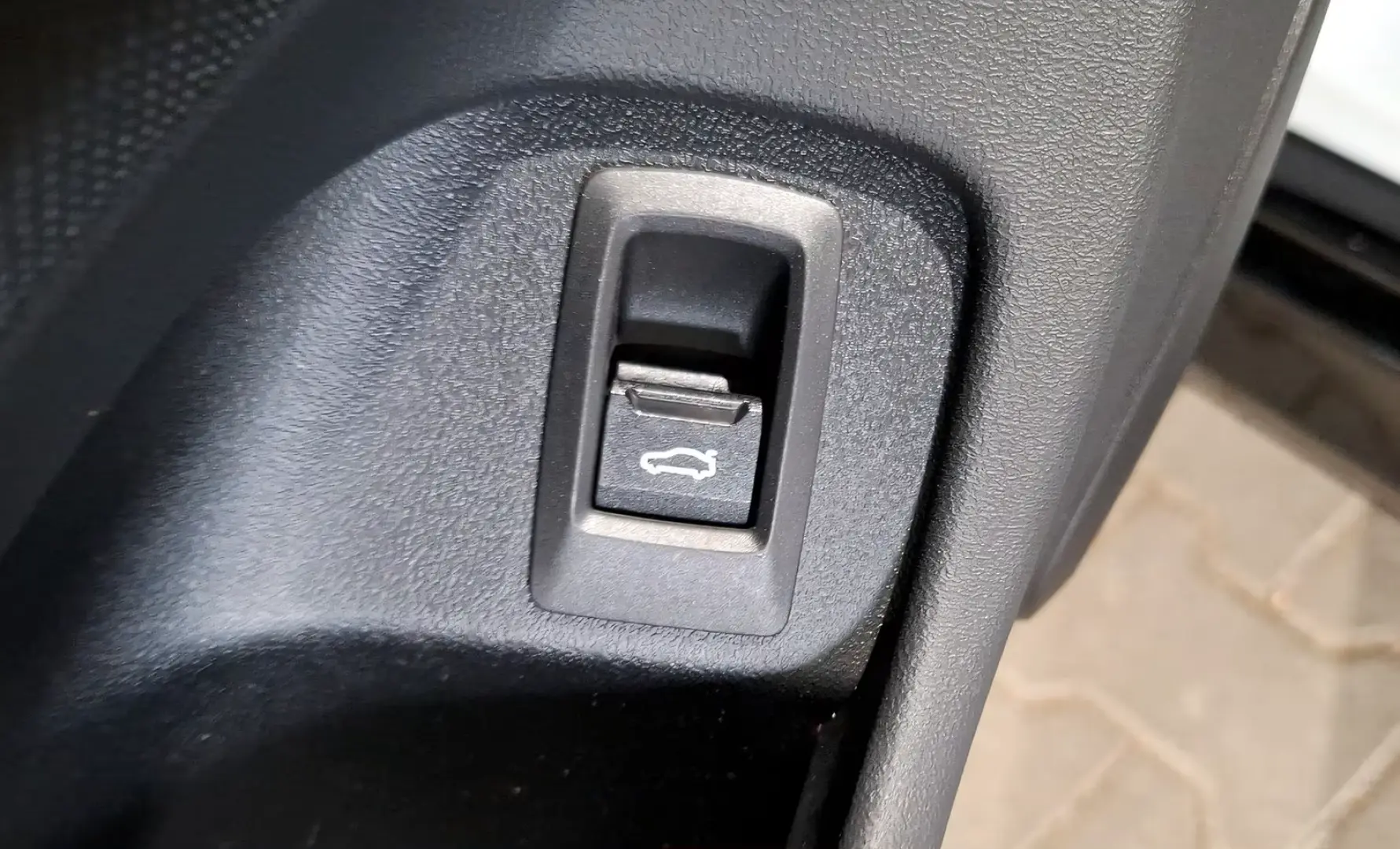 550e xDrive Limousine M Sport AHK Kamera LED