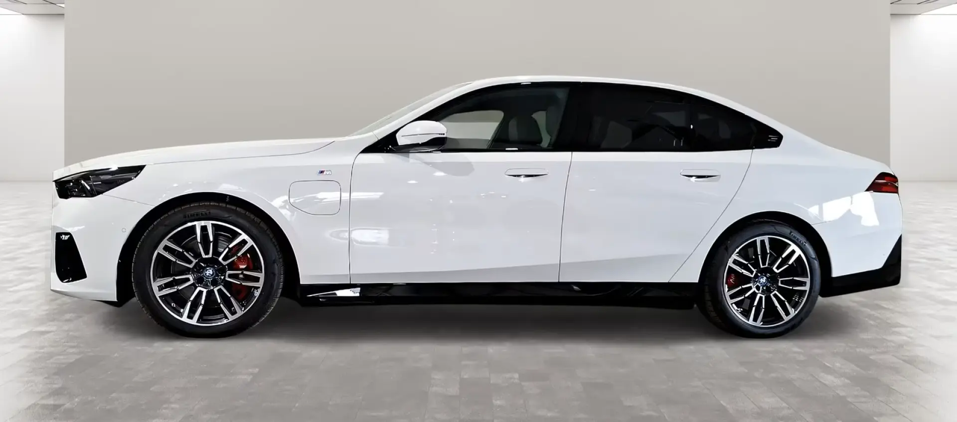 550e xDrive Limousine M Sport AHK Kamera LED