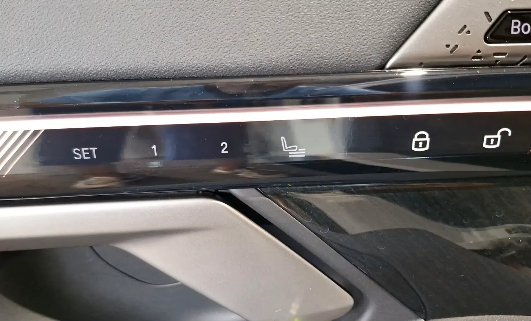 550e xDrive Limousine M Sport AHK Kamera LED