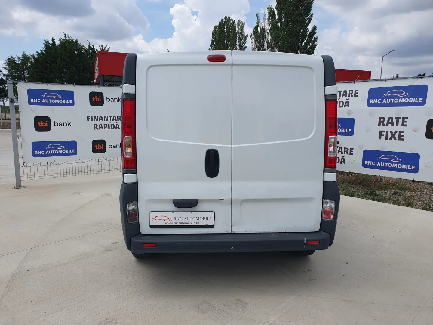 OPEL VIVARO 2.O Diesel L1H1 2.7 t