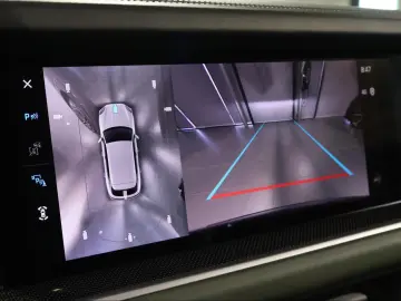 Porsche Cayenne E-Hybrid pneu pano masaj ventilatie Matrix