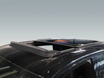 Porsche Cayenne E-Hybrid pneu pano masaj ventilatie Matrix