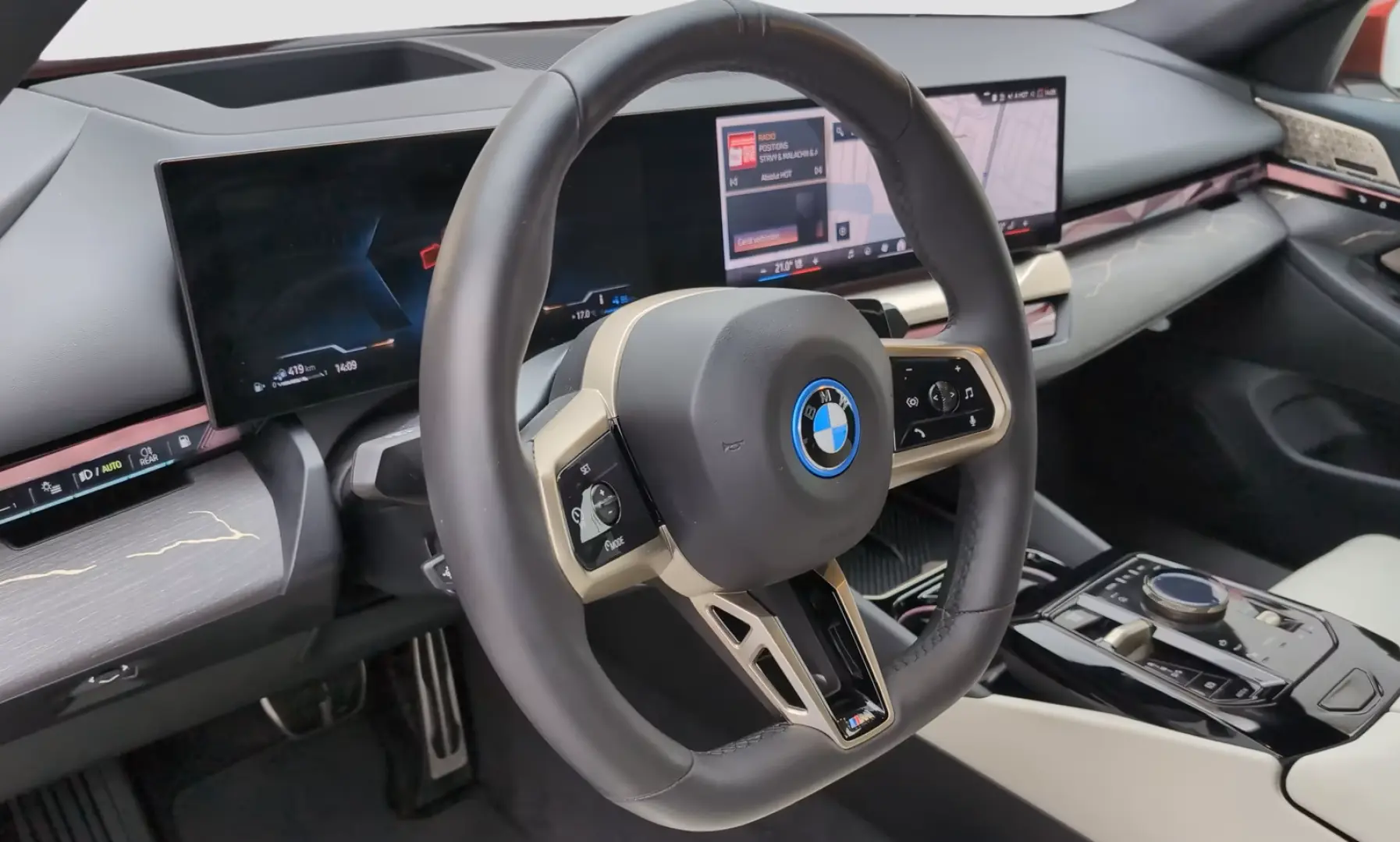 550e xDrive Limousine M Sport AHK Kamera LED Len