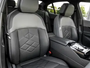 BMW 550 e xDrive Limousine M Sport Pro B&W