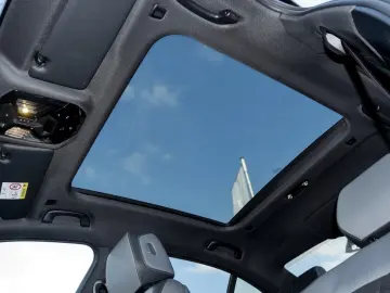 BMW 550 e xDrive Limousine M Sport Pro B&W