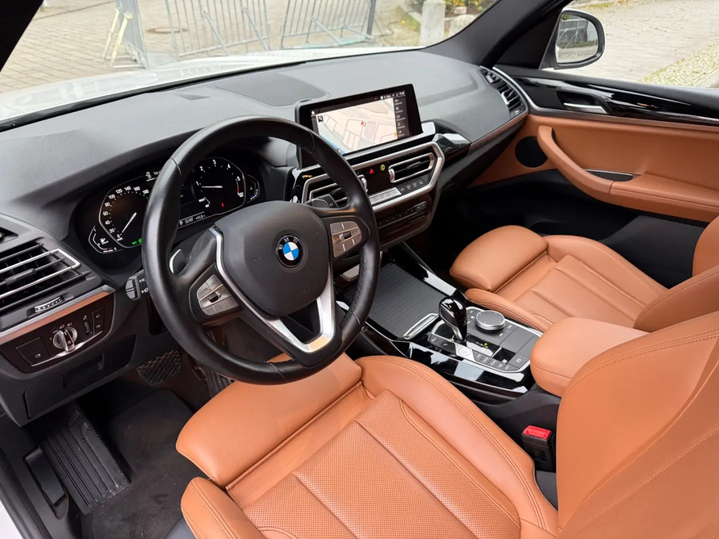 X3 xDrive 20 d   TOUCH    LED    APPLE CAR