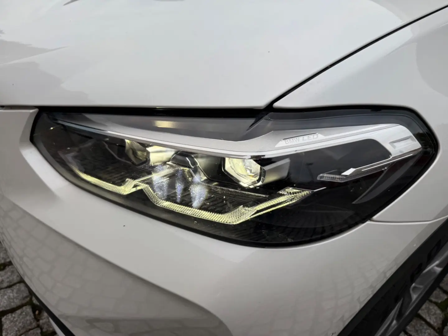 X3 xDrive 20 d   TOUCH    LED    APPLE CAR