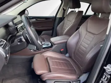 X4 xDrive20d LiveCockpit Head-Up Laserlicht