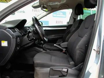 Skoda Octavia3   DSG  2.0TDI  150Cp