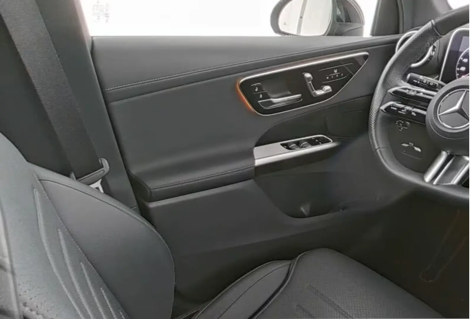 Mercedes-Benz GLC 200 Memorie 4M AMG Advanced